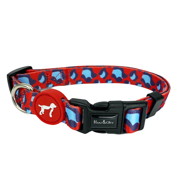leolove-collar.jpg
